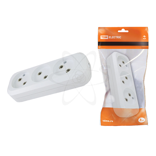 Розетка 3 гнезда 2П 10А белая